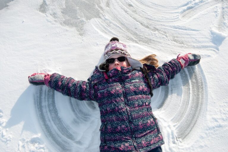 Myślęcinek: atrakcje zimowe dla rodzin. Gdzie na sanki?
